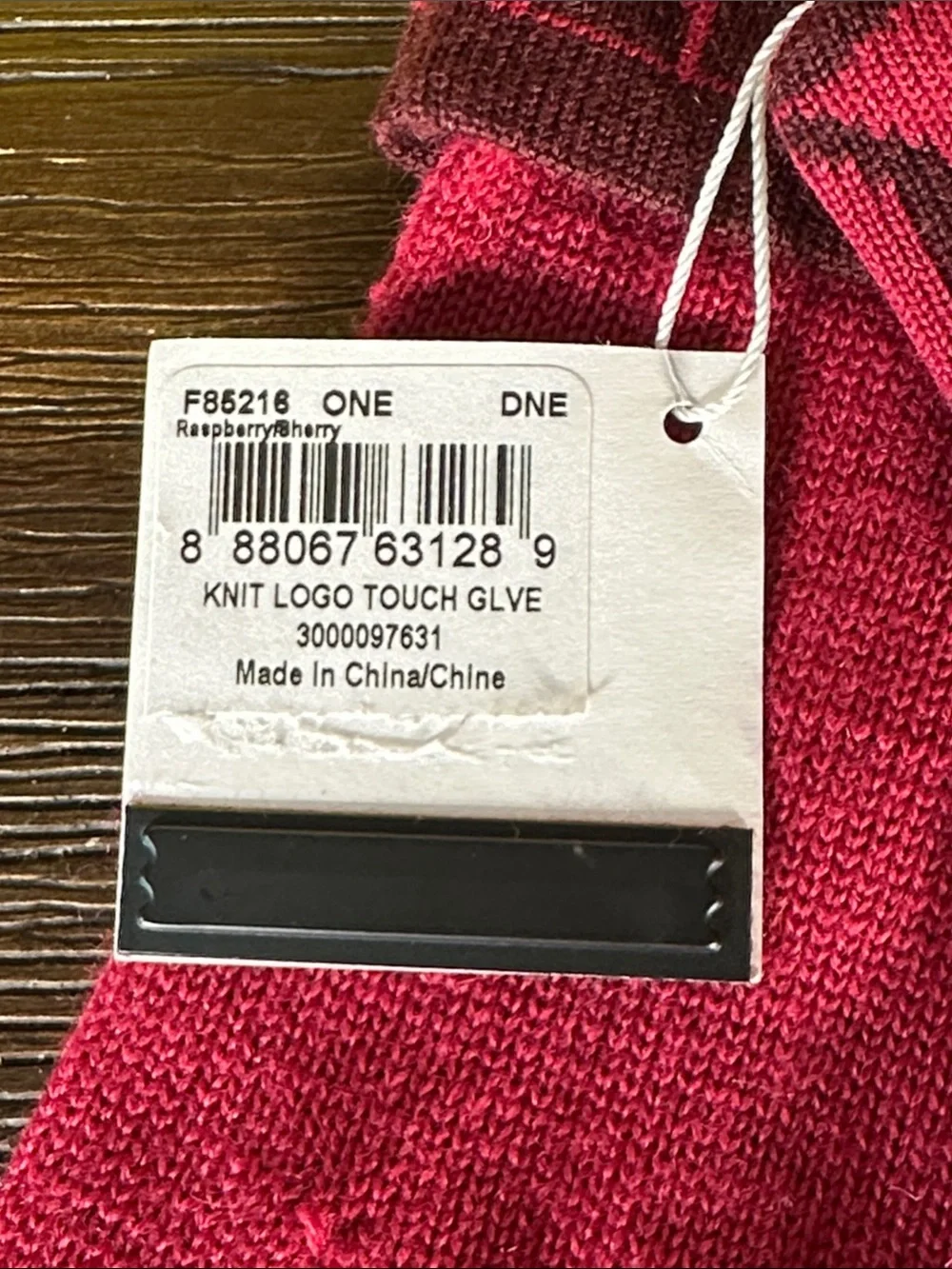 NWT! Coach Pink Logo Knit Touchscreen Gloves